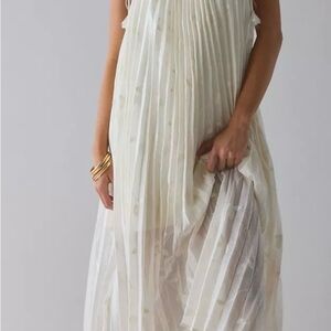 En Saison Cream Pleated Maxi Dress